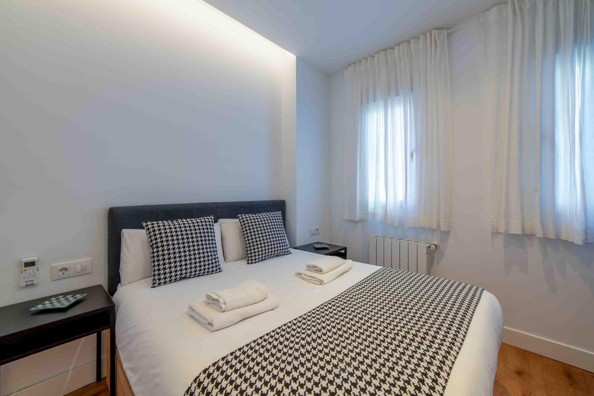 Acogedor Piso En Barrio De Salamanca 2 Hab 2 Bano มาดริด ภายนอก รูปภาพ